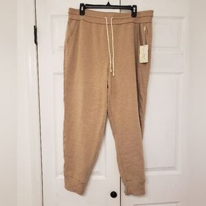 NWT Universal Thread Sweatpants